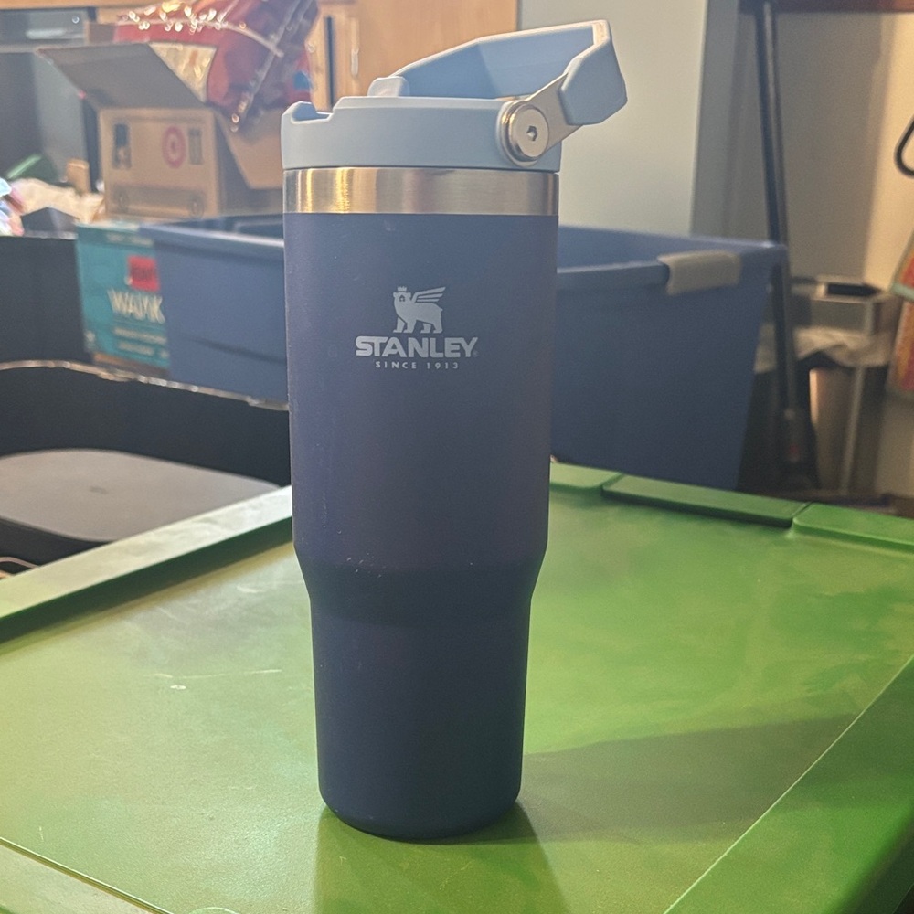 Stanley Navy Insulated Tumbler - Picture 1 of 1